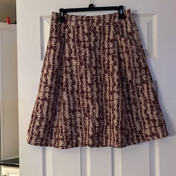 Harlowe & Graham Knee Length Skirt Size Medium - Picture 1 of 6